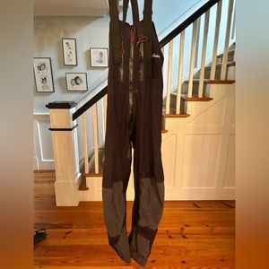 Wild things ski mountaineering bib